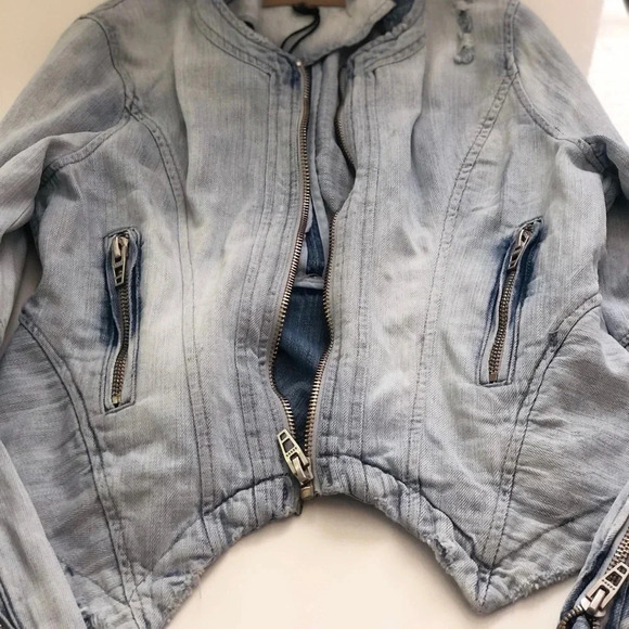 . NEW! BLANK NYC jean jacket sz M - Picture 3 of 6